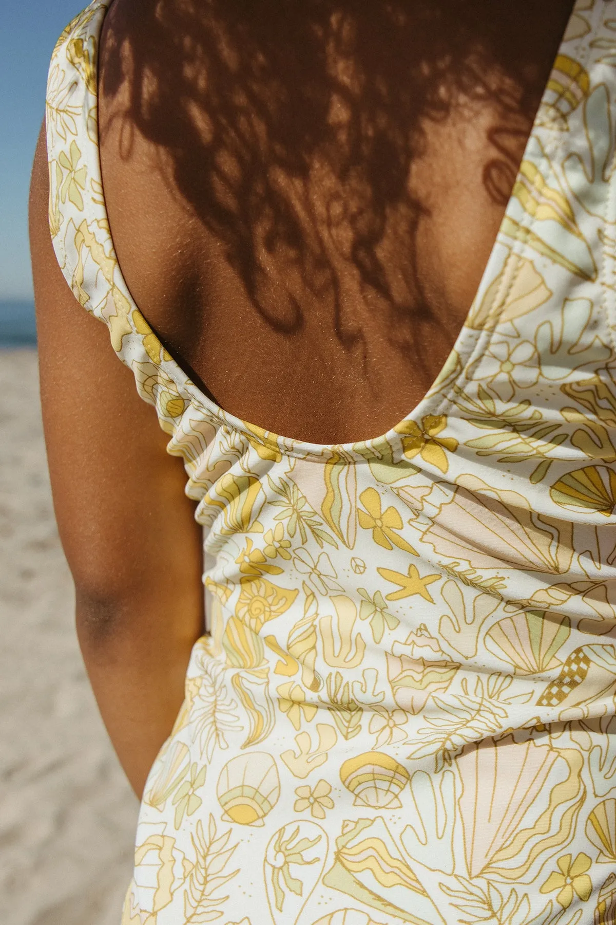 Seaesta Surf x Surfy Birdy / Beach Fossils / Swimsuit