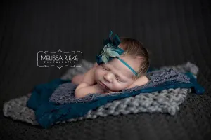 SET Gray Ruffle Teal Lace Wrap Layering Set
