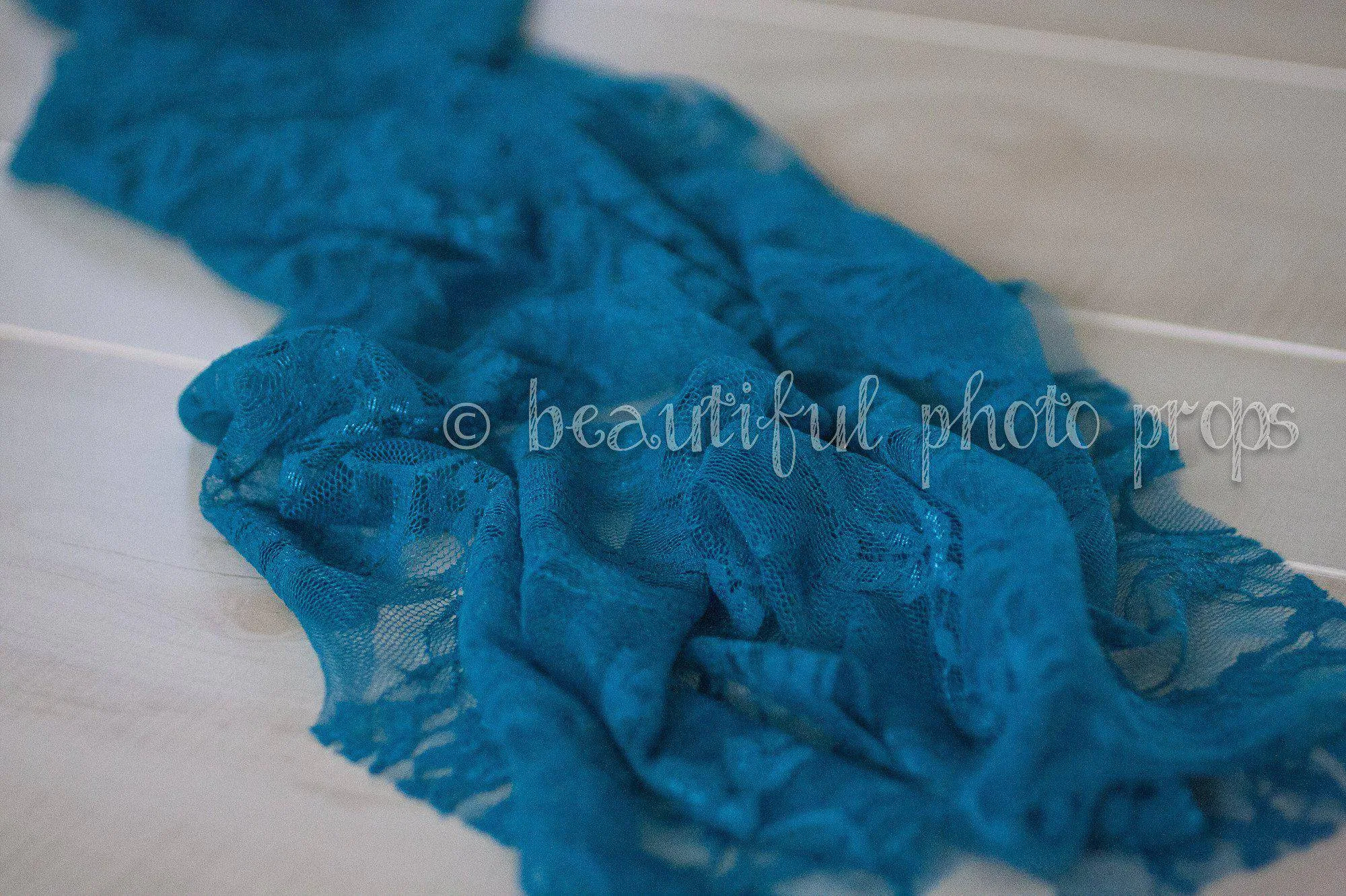 SET Gray Ruffle Teal Lace Wrap Layering Set