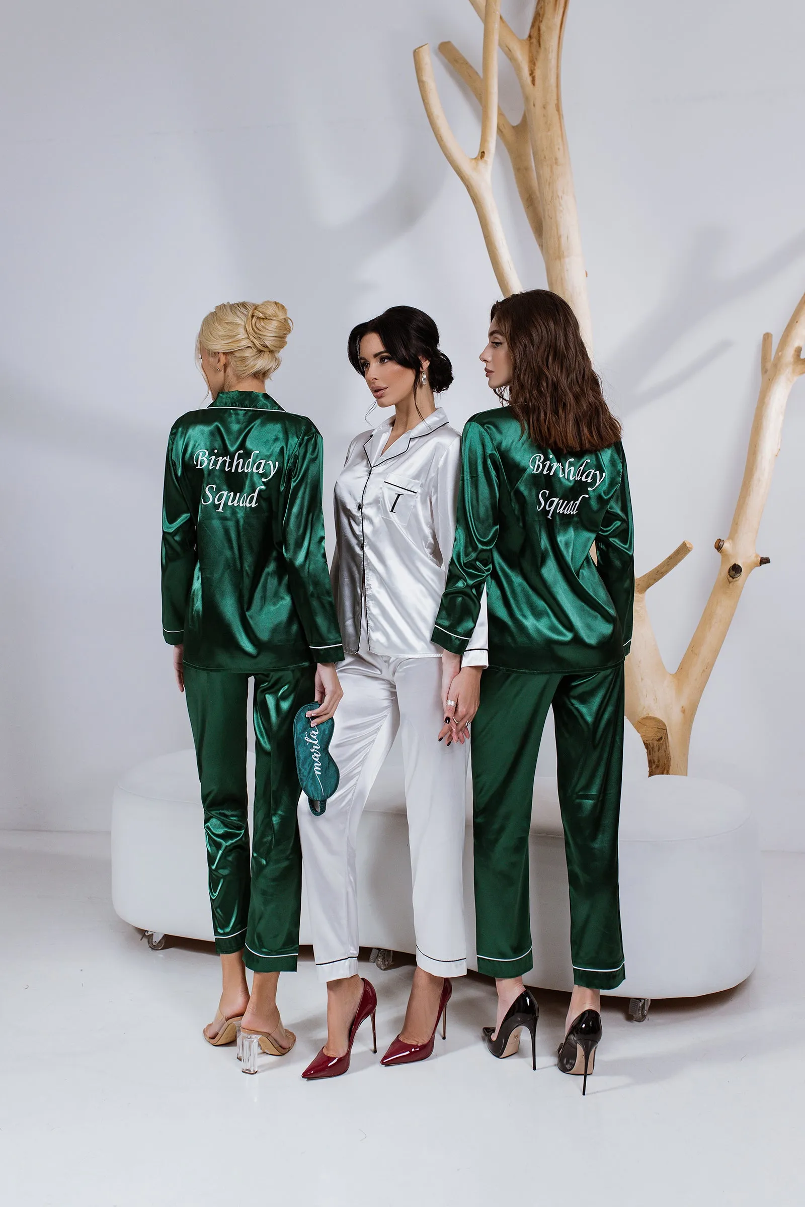 Set of 4 Bridesmaids Pajamas, Custom Wedding Satin Pajamas  - Long   Long