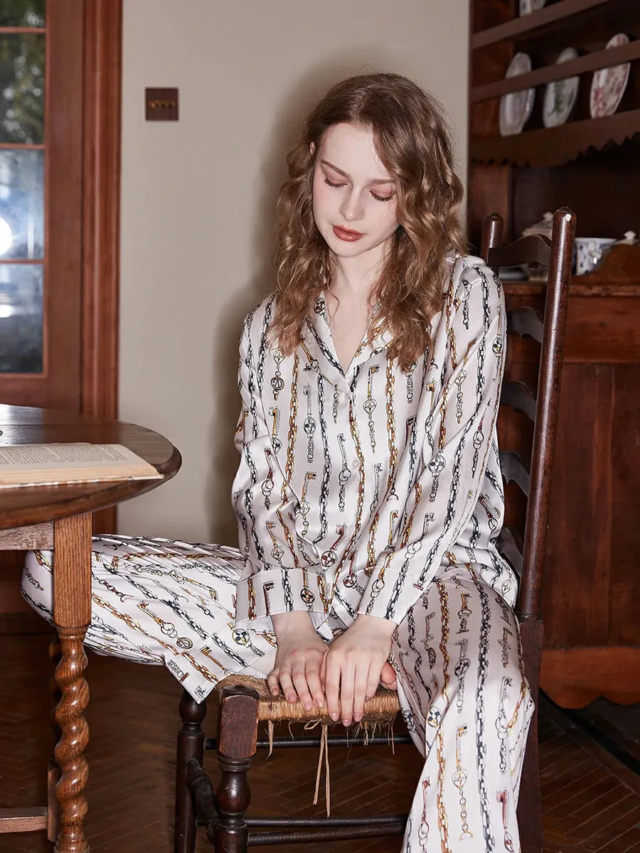 Slessic Upscale Shiny Satin Chain Print Pattern Long-Sleeved Pajama Set