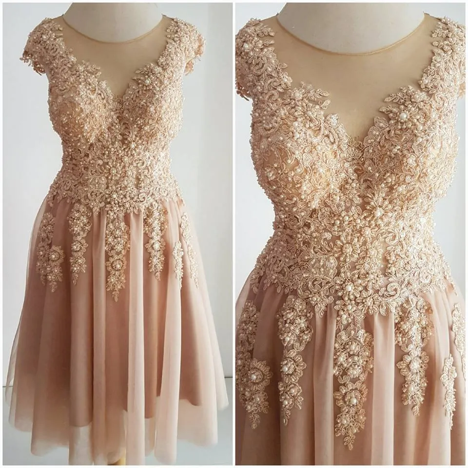 Sparkly Tulle Scoop Neckline Cap Sleeves A-line Homecoming Dresses HD121