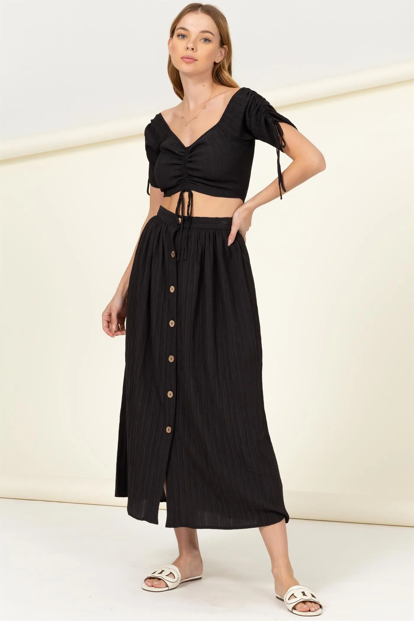SPRING SCENE RUCHED CROP TOP - final sale