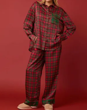 The Pretty In Plaid Pajamas: Plaid Christmas Pajama Set