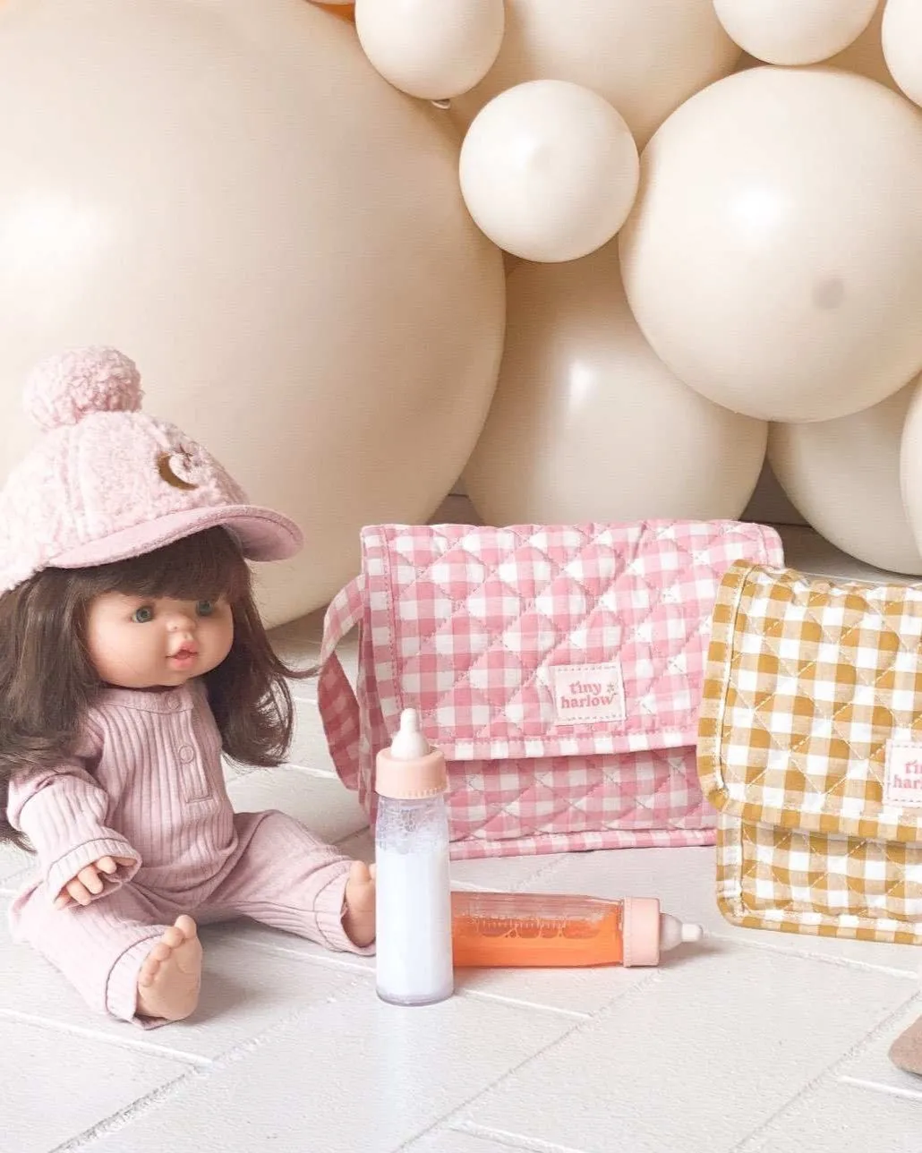 Tiny Harlow | Magic Milk and Juice Doll Bottle Set