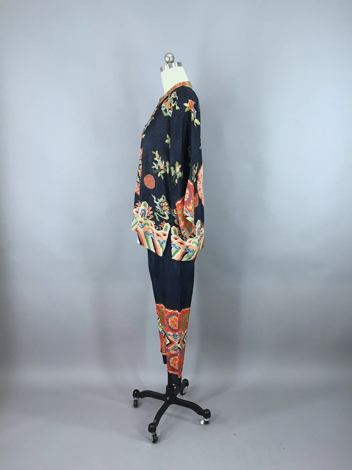 Vintage 1920s - 1930s Silk Pajamas / Art Deco Chinoiserie Dragons