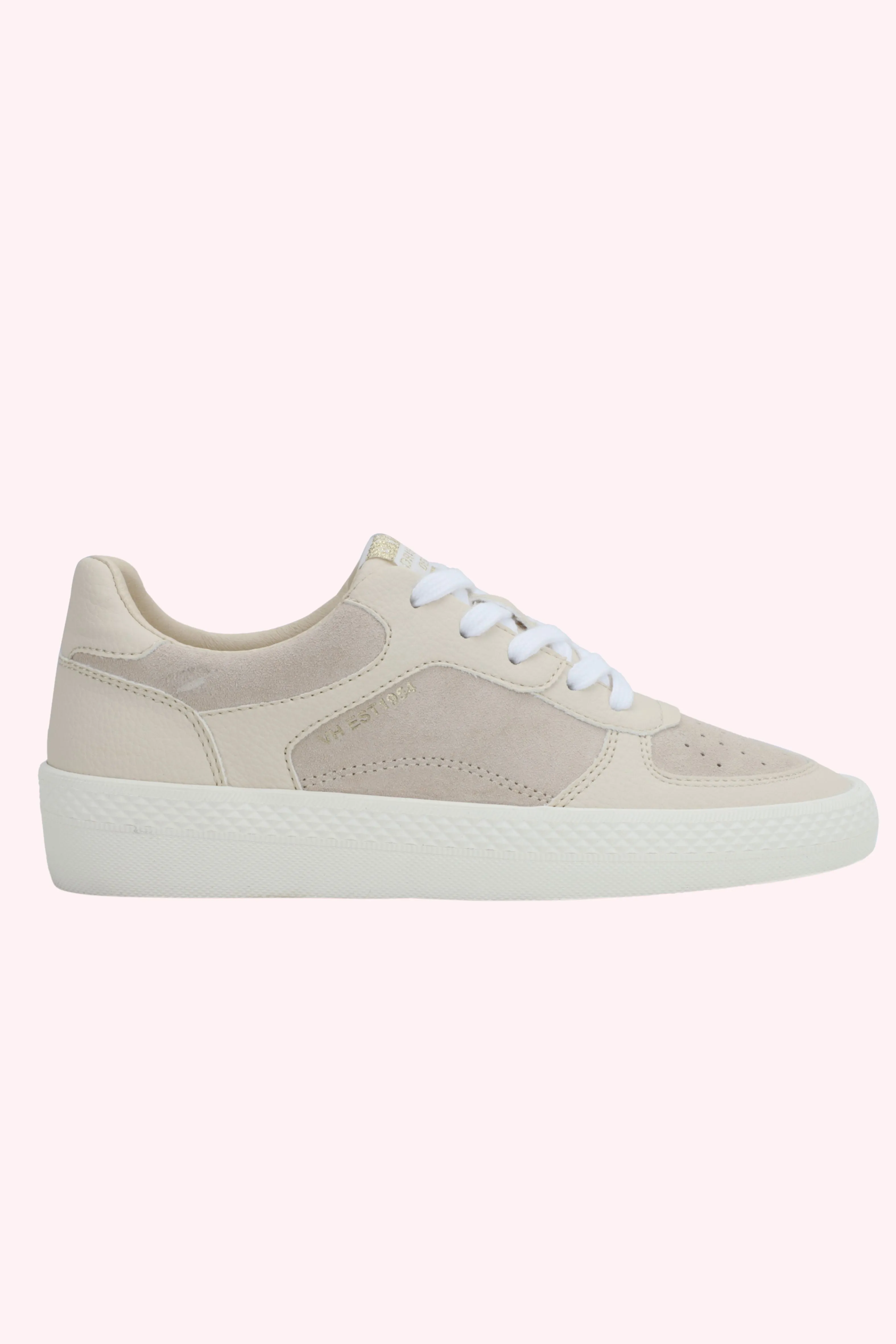 Vintage Havana: Fast Off White Suede Sneaker
