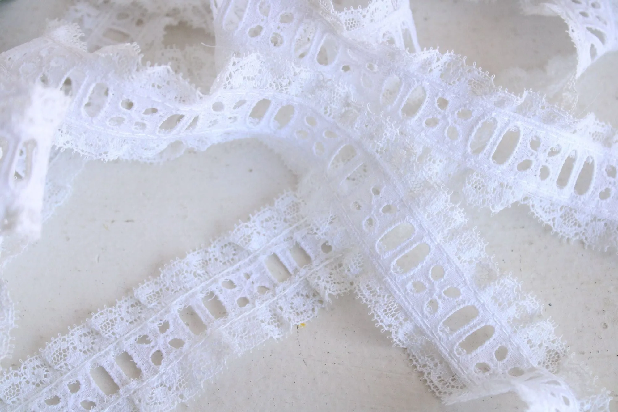 Vintage White Ruffled Lace Trim, Ribbon Insert, 1.25" wide, 3 Yards