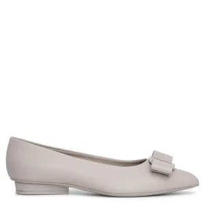 Viva grey leather flats