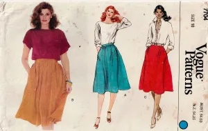 Vogue 7704 Womens Gathered or Pleated Skirts with Pockets 1970s Vintage Sewing Pattern Size 10 Waist 25 inches
