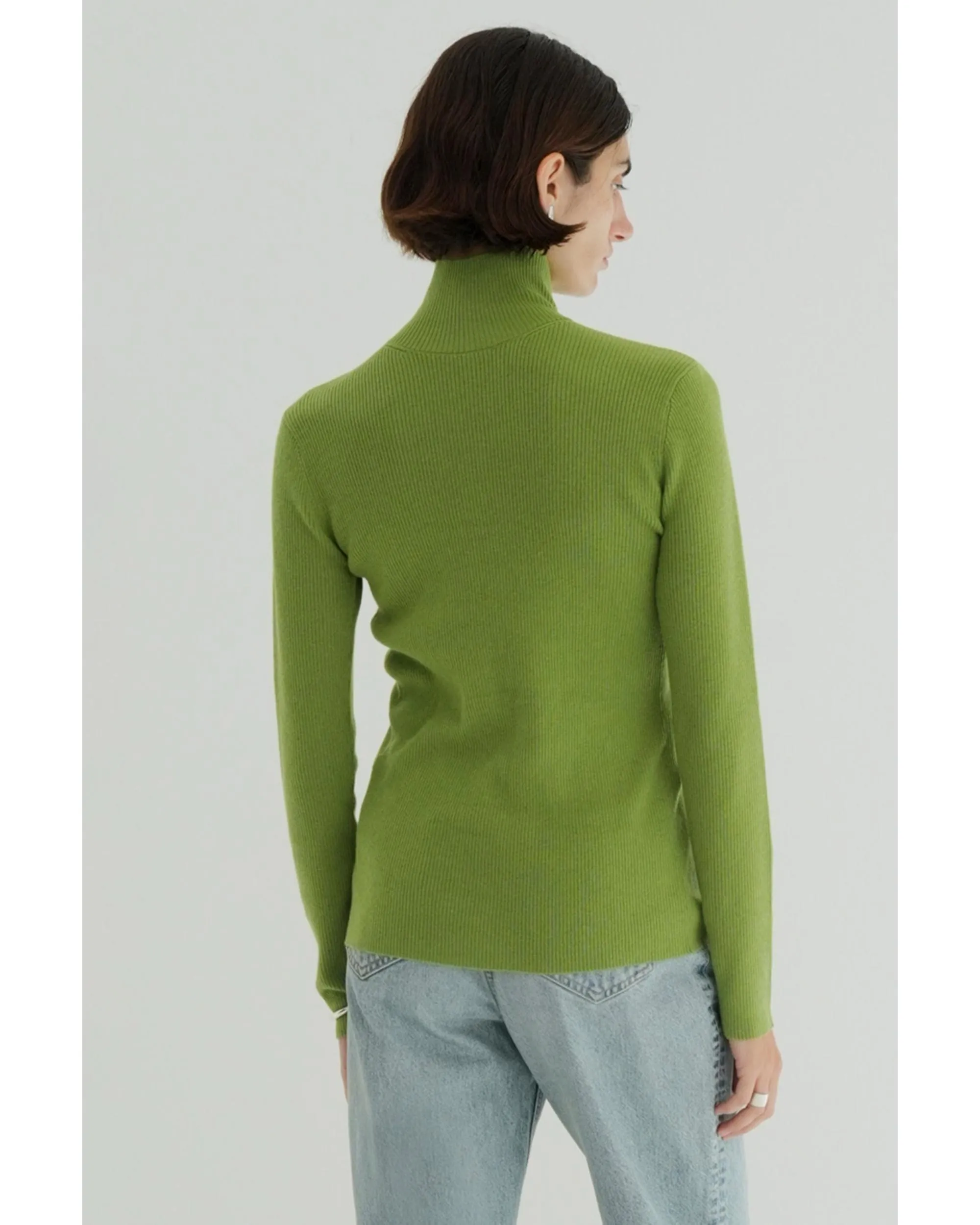 W FACE BUTTON KNIT TOPS