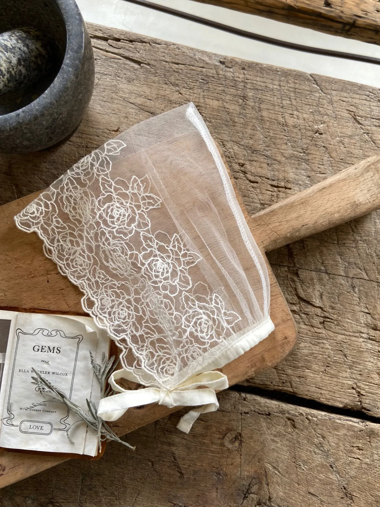 Whisper Lace Bonnets - Rose