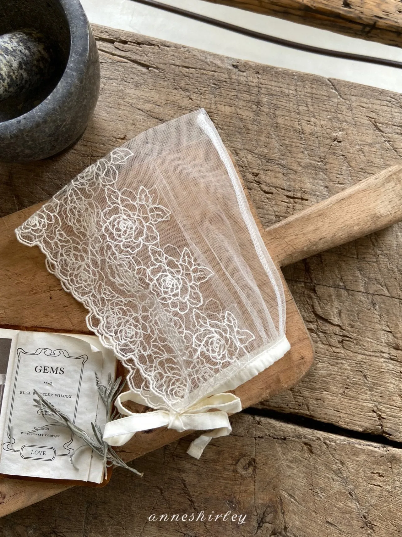 Whisper Lace Bonnets - Rose