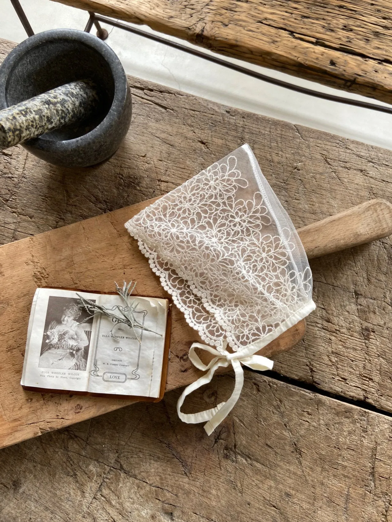 Whisper Lace Bonnets - Rose