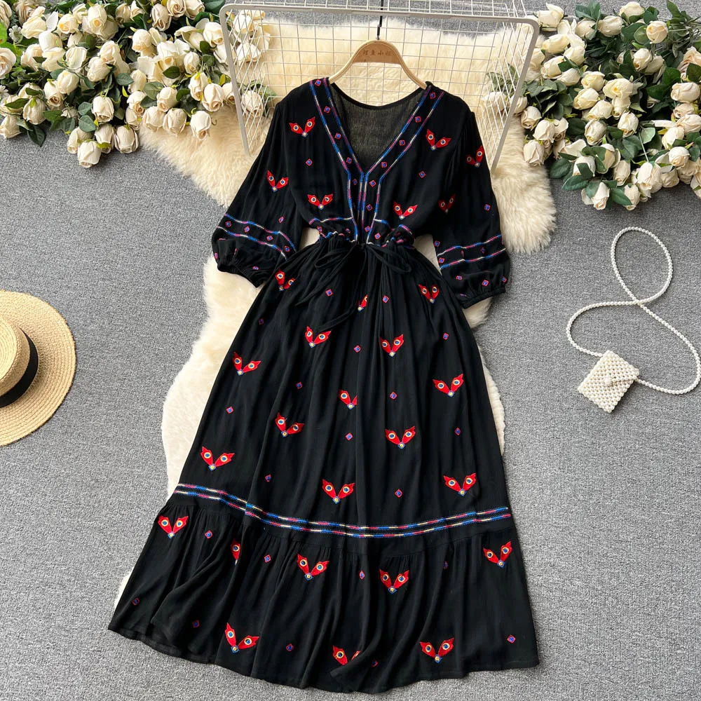Women Floral Embroidery Boho Vintage Dress