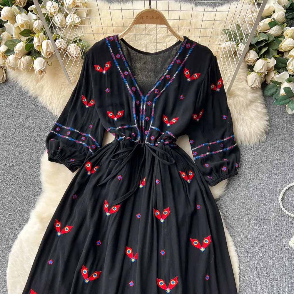 Women Floral Embroidery Boho Vintage Dress
