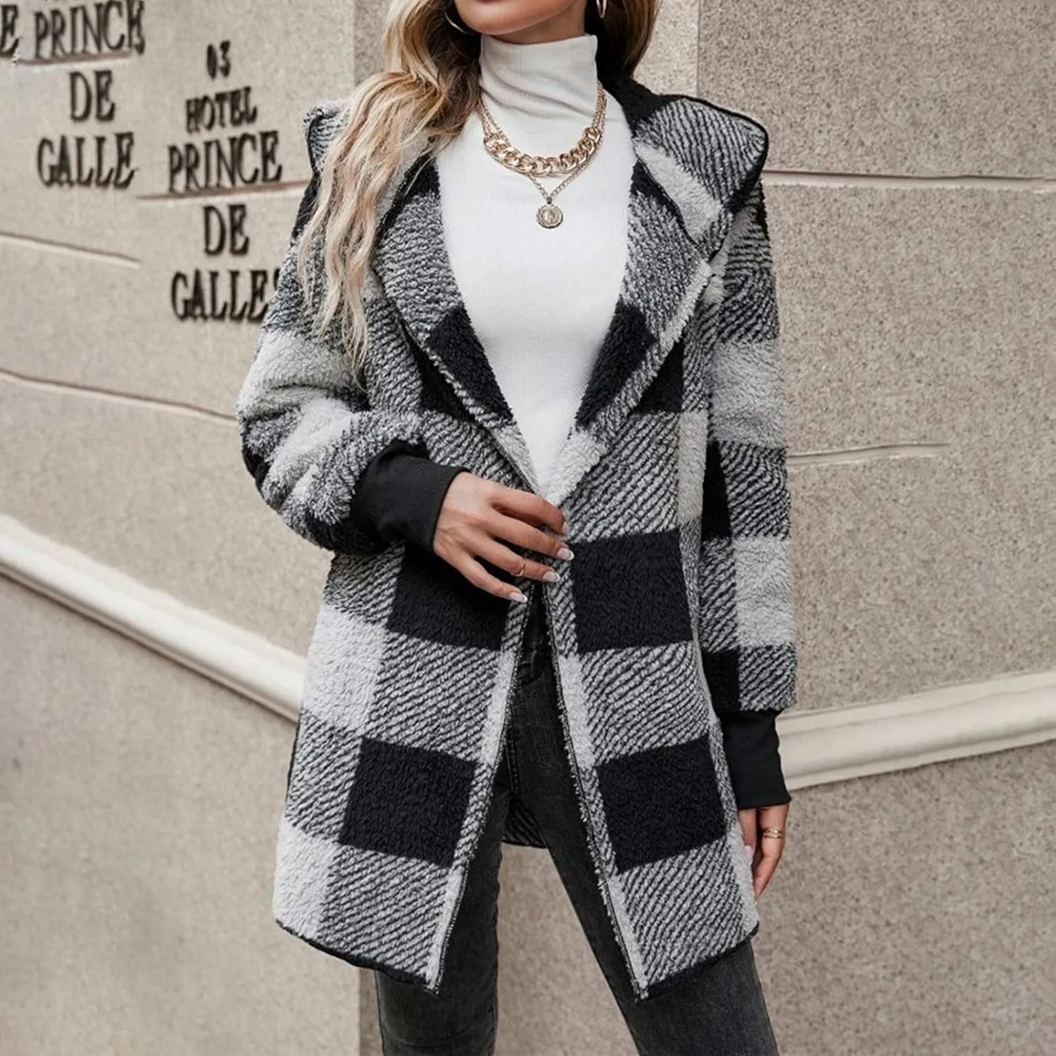 Women Plaid Flannel Jacket Casual Fuzzy Fall Shacket Sherpa Lined Jackets Dressy Casual Trendy Clothing 2024