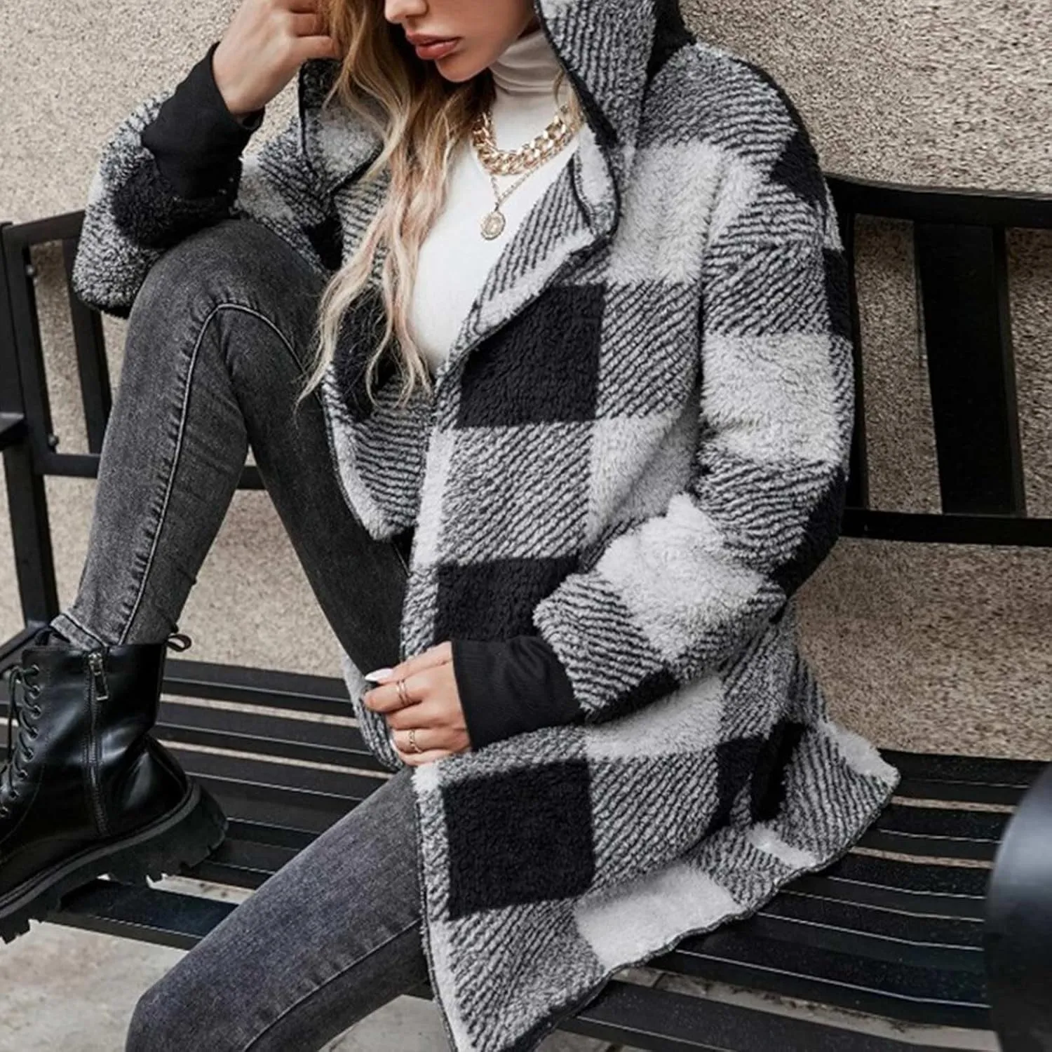 Women Plaid Flannel Jacket Casual Fuzzy Fall Shacket Sherpa Lined Jackets Dressy Casual Trendy Clothing 2024