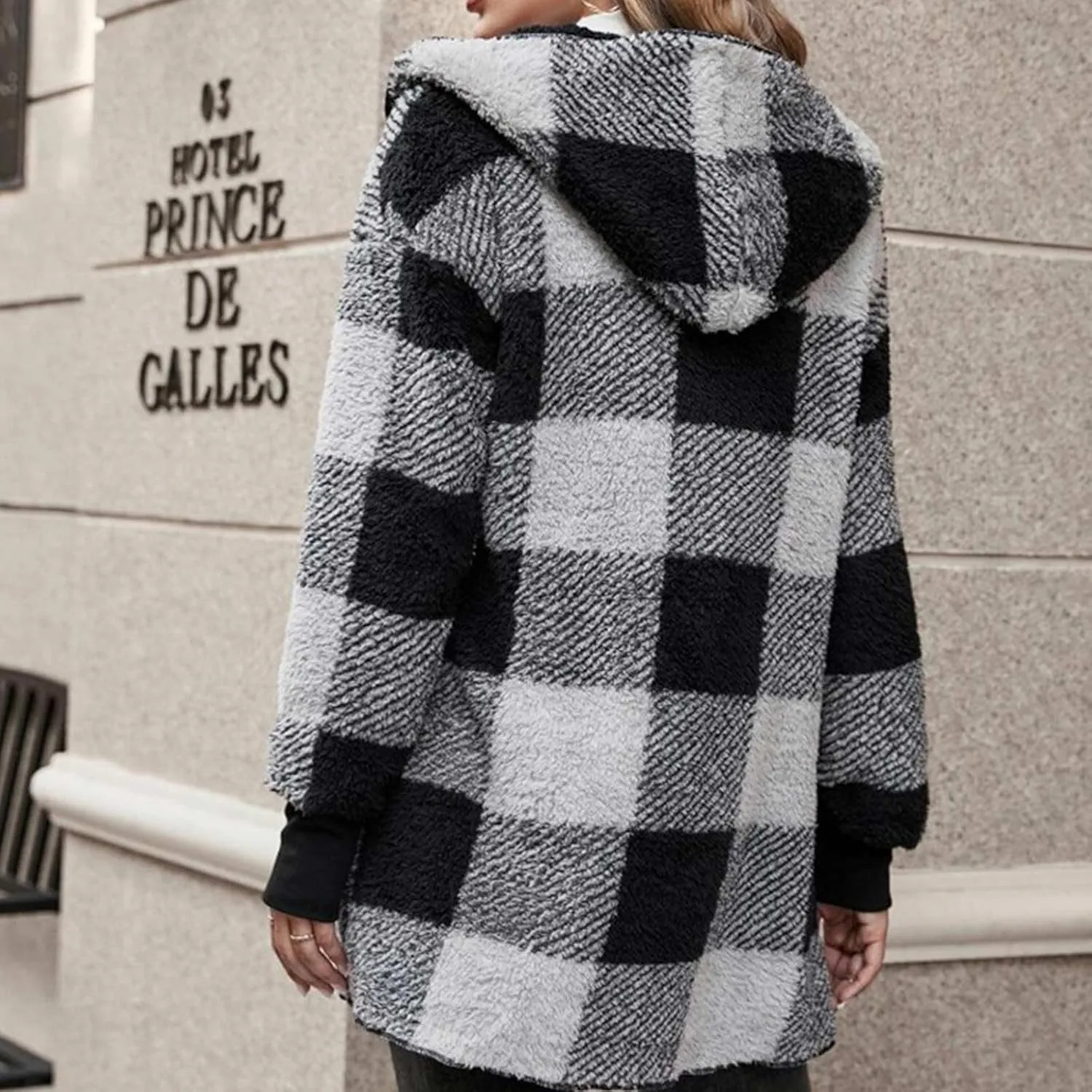 Women Plaid Flannel Jacket Casual Fuzzy Fall Shacket Sherpa Lined Jackets Dressy Casual Trendy Clothing 2024