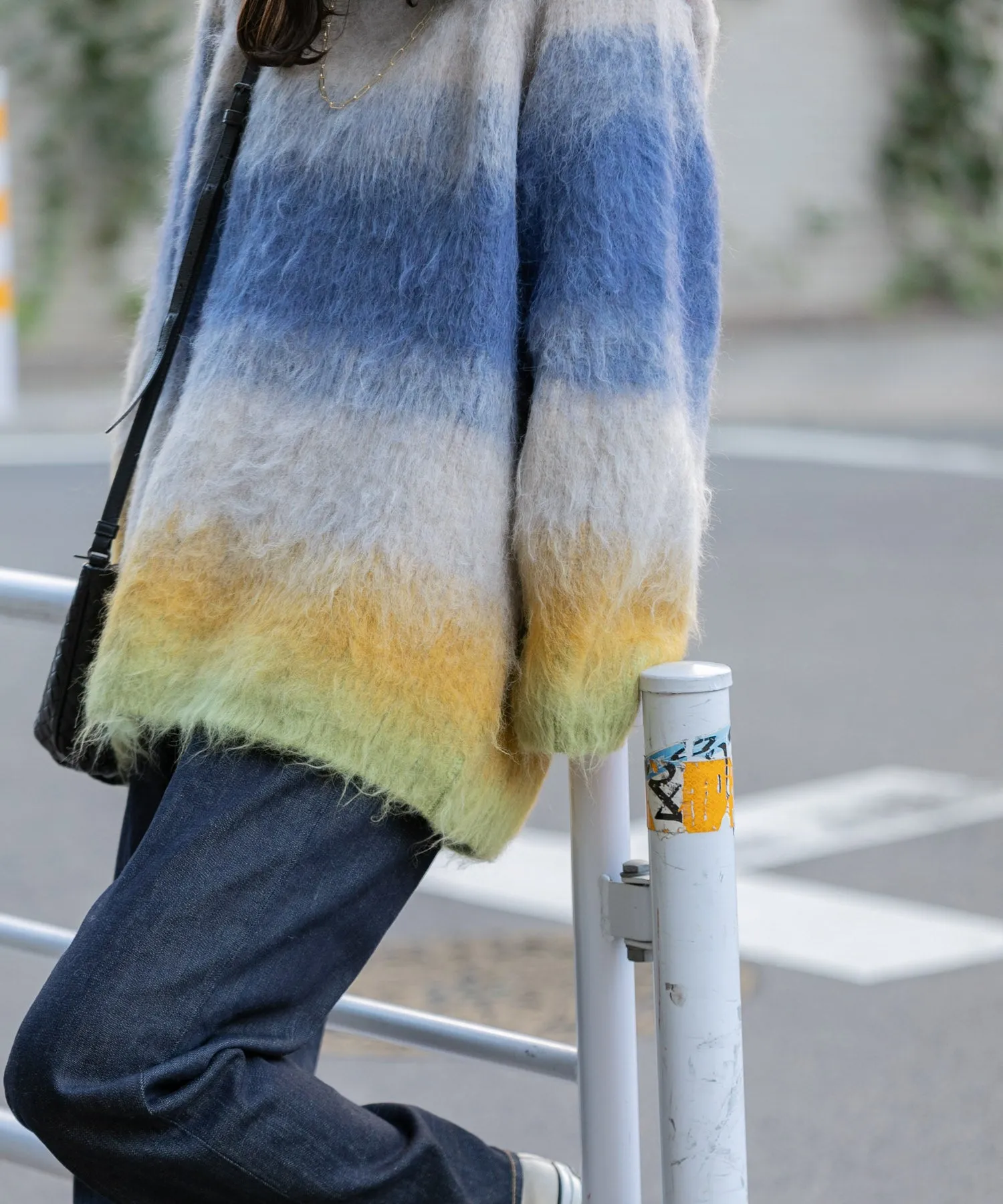 【WOMEN】シャギーグラデーションニットプルオーバー