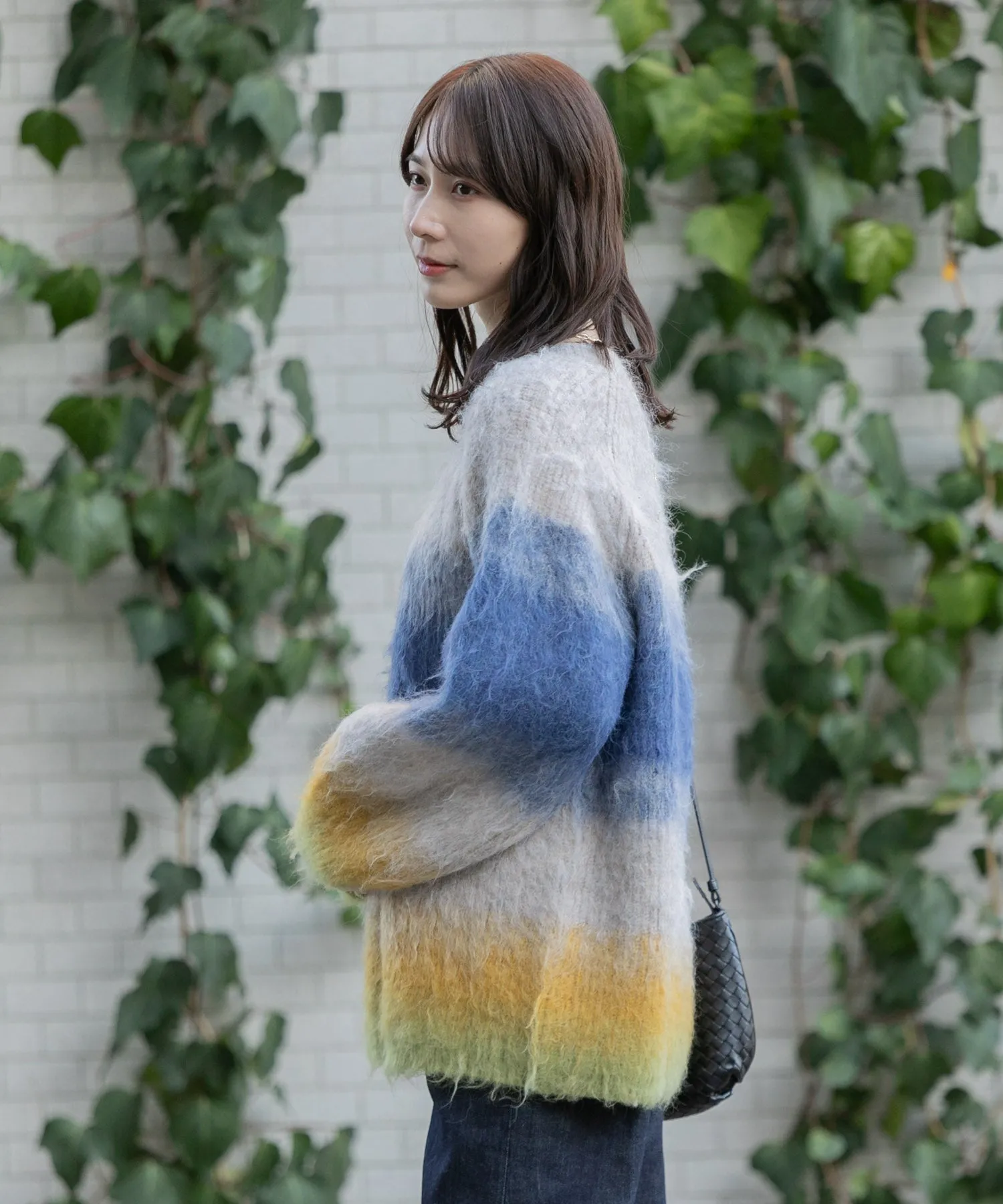 【WOMEN】シャギーグラデーションニットプルオーバー