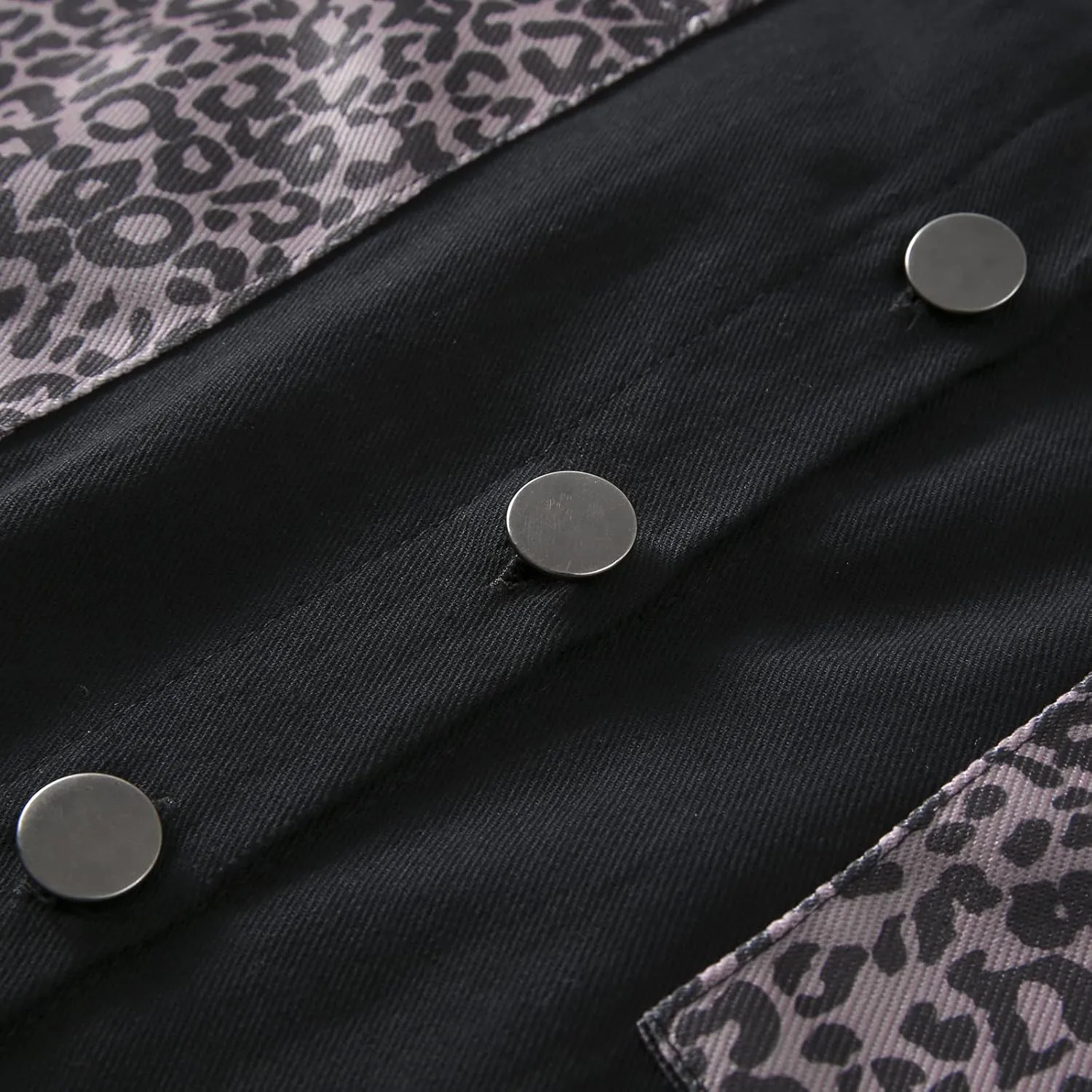 Women's Loose Denim Jackets, Long Sleeve Button Down Leopard Contrast Jean Jacket