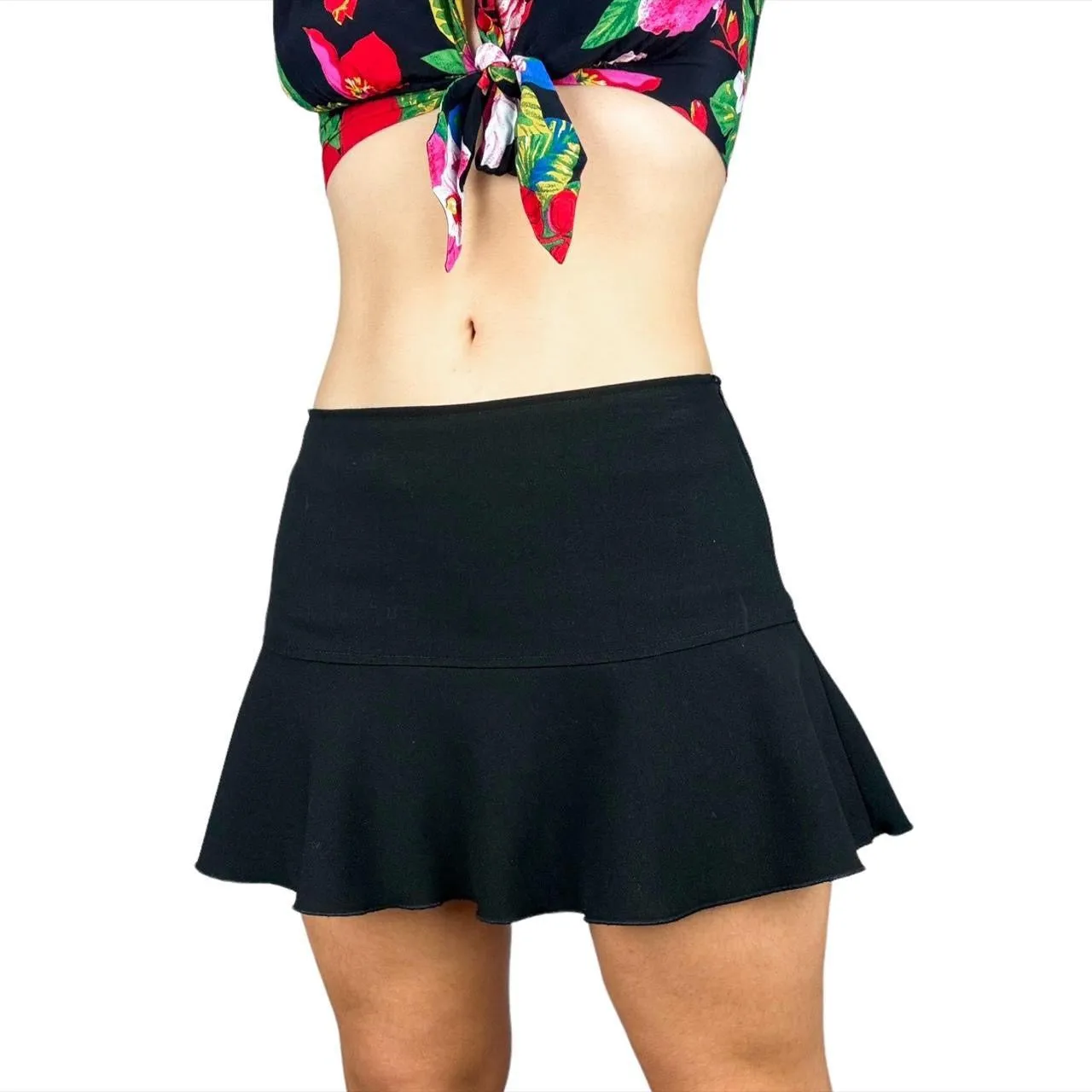 Y2K Flirty Black Mini Skirt (S)